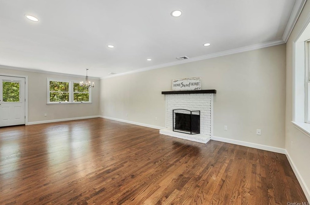 98 Whangtown Rd, Kent Lakes NY  10512-4024 exterior