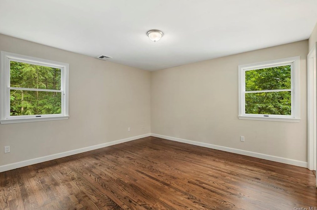 98 Whangtown Rd, Kent Lakes NY  10512-4024 exterior