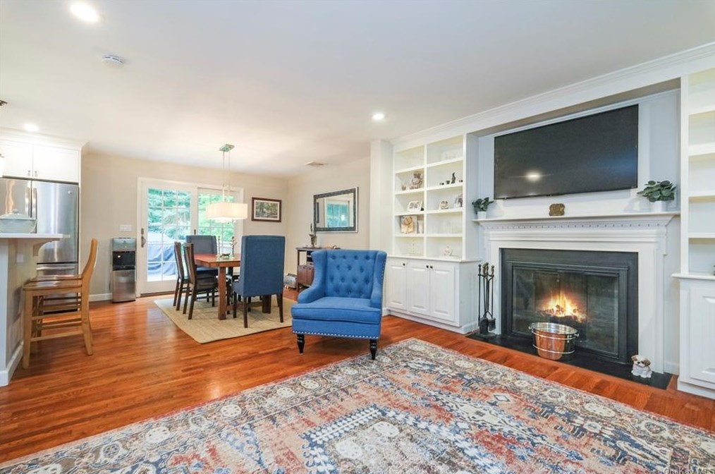 74 Allison Rd, Katonah NY  10536-3428 exterior