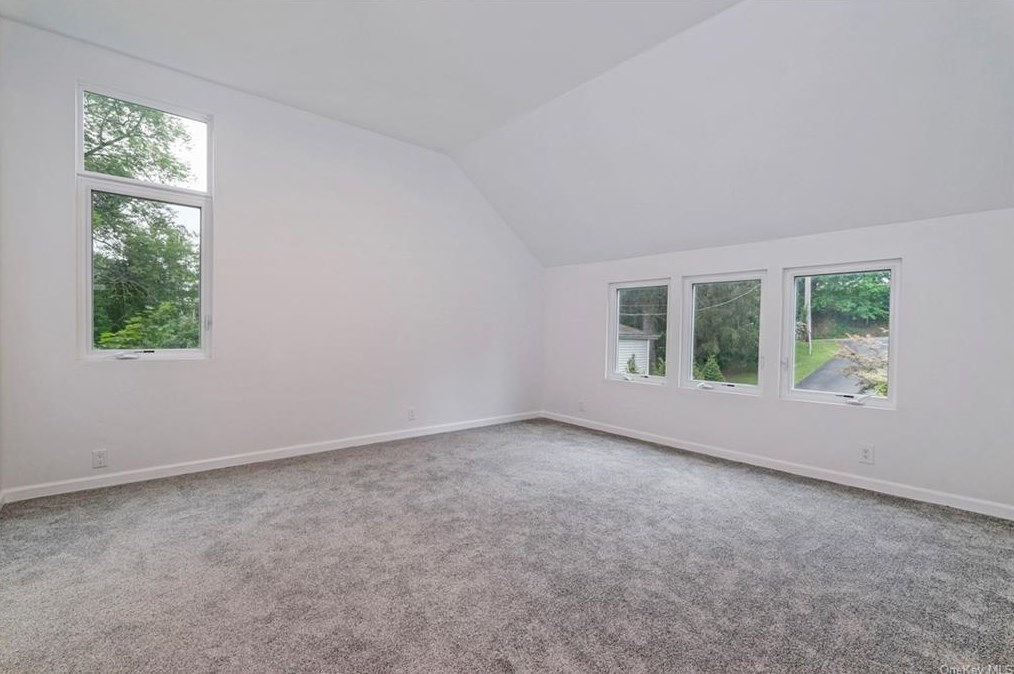 148 Cortlandt St, Croton On Hudson NY  10520-1416 exterior