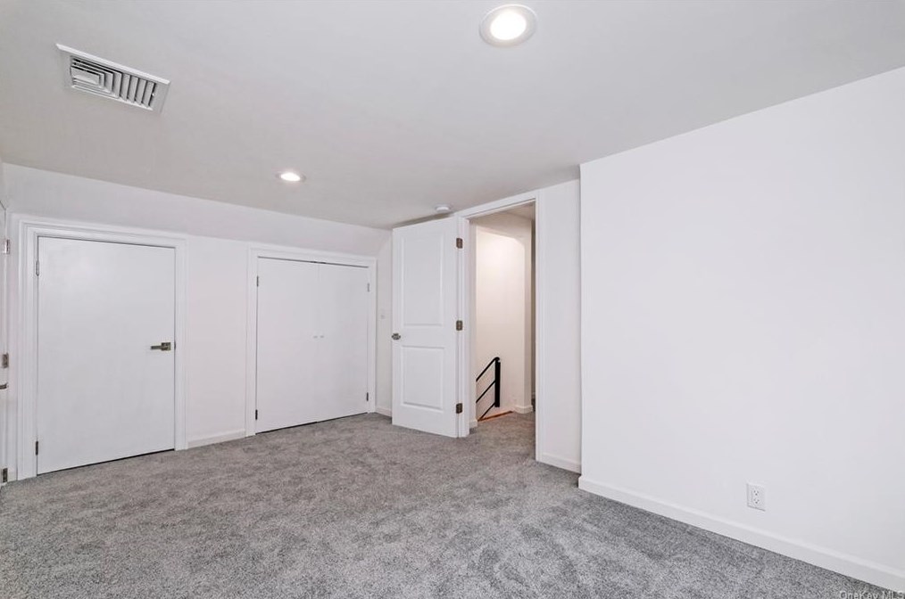 148 Cortlandt St, Croton On Hudson NY  10520-1416 exterior
