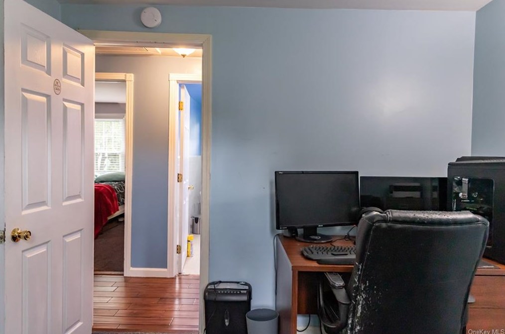 27 Hickory Ave, Port Jervis NY  12771-3727 exterior