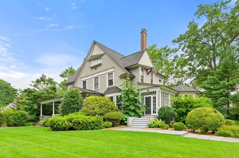 536 Orienta Ave, Mamaroneck NY  10543-4317 exterior