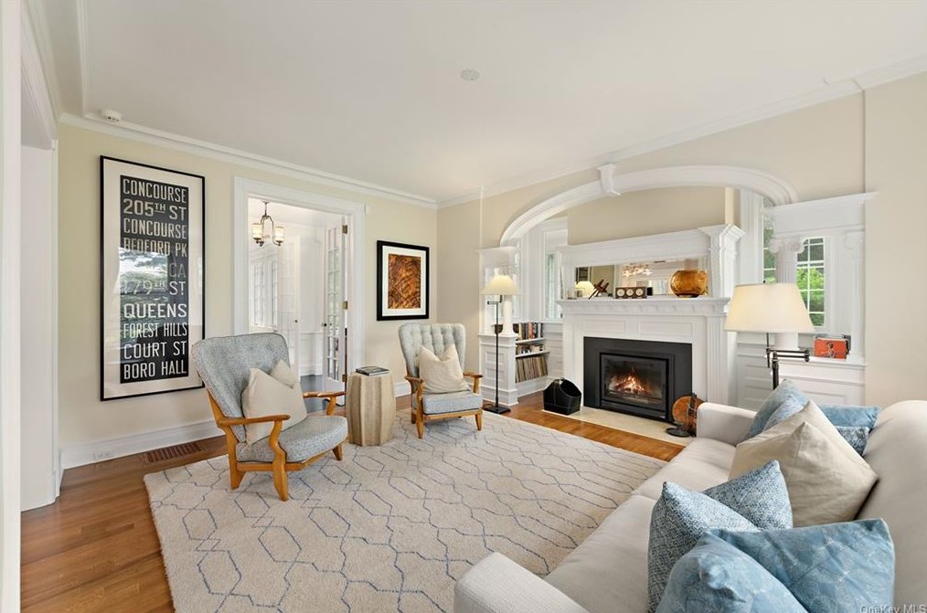 536 Orienta Ave, Mamaroneck NY  10543-4317 exterior