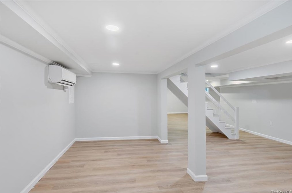 170 Heights Dr, Yonkers NY  10710-2432 exterior