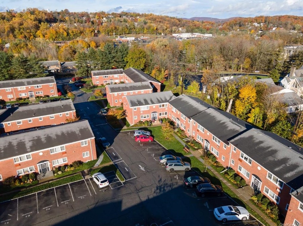 1879 Crompond Rd, Peekskill NY  10566-4115 exterior