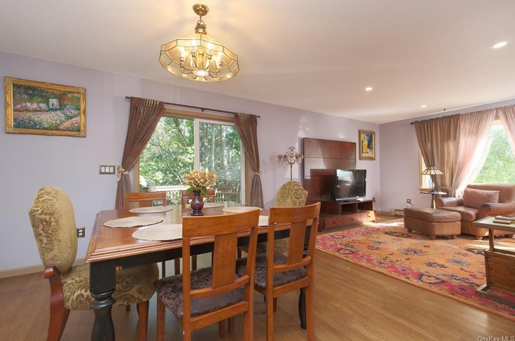 1634 Prospect Ter, Peekskill NY 10566-4833 exterior