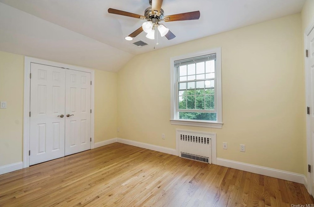 86 High St, Yonkers NY 10706-3934 exterior