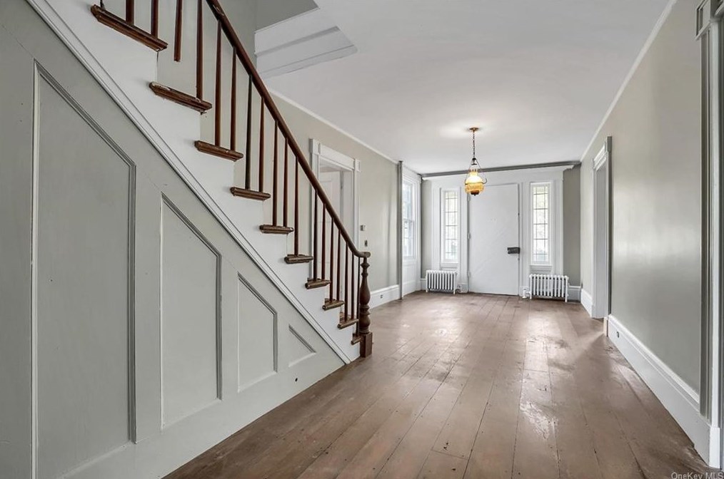 20 Trestle Tree Ln, Chester NY  10918-4534 exterior