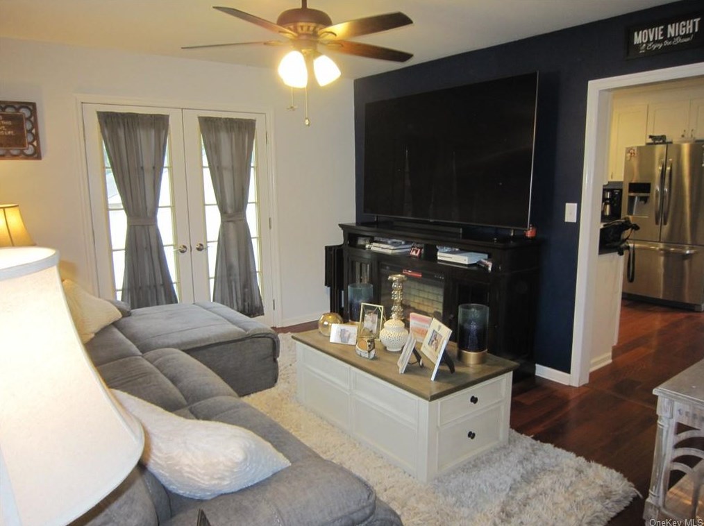 1755 Route 300, Newburgh NY  12550-8933 exterior