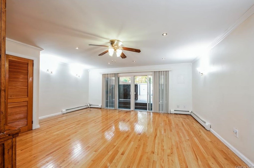 22 Overlook Rd, West Haverstraw NY  10993-1012 exterior