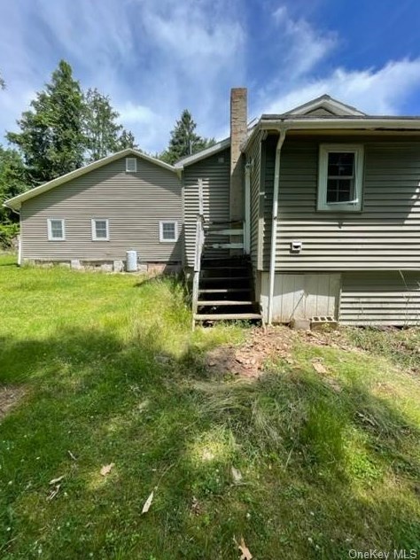 51 Kingfisher Trl, Wurtsboro NY  12790-7042 exterior