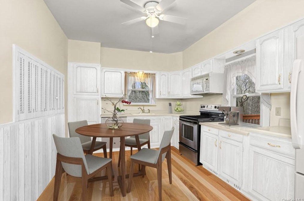 157 Rte 100, Katonah NY  10536-3238 exterior