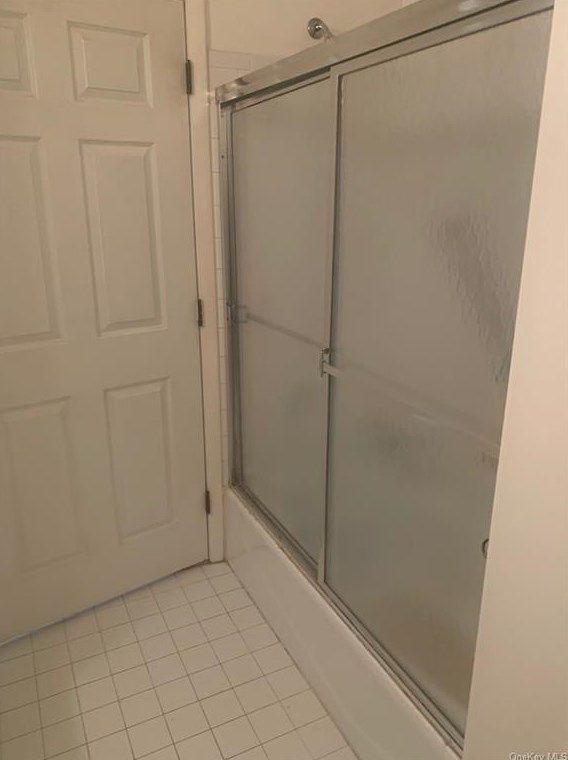 218 Hubert Humphrey Dr, Chestnut Ridge NY  10977-6720 exterior