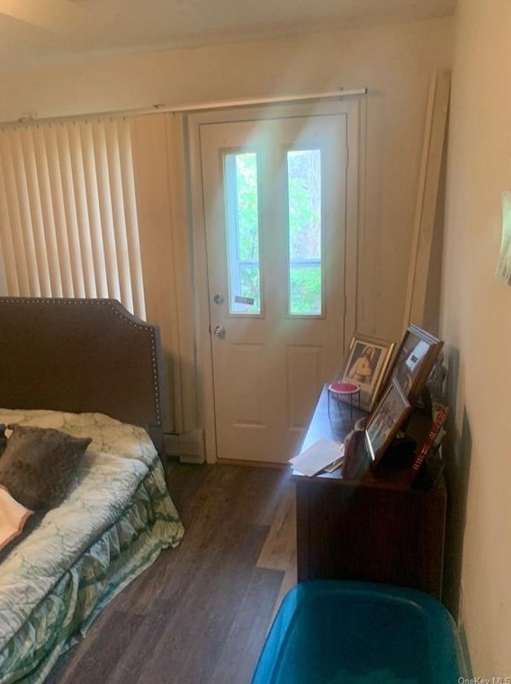 218 Hubert Humphrey Dr, Chestnut Ridge NY  10977-6720 exterior