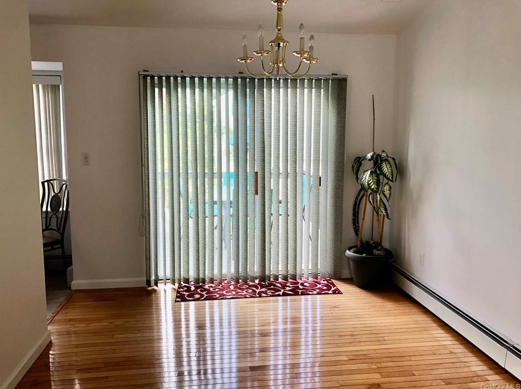 9 Silo Dr, Walden NY  12586-3413 exterior