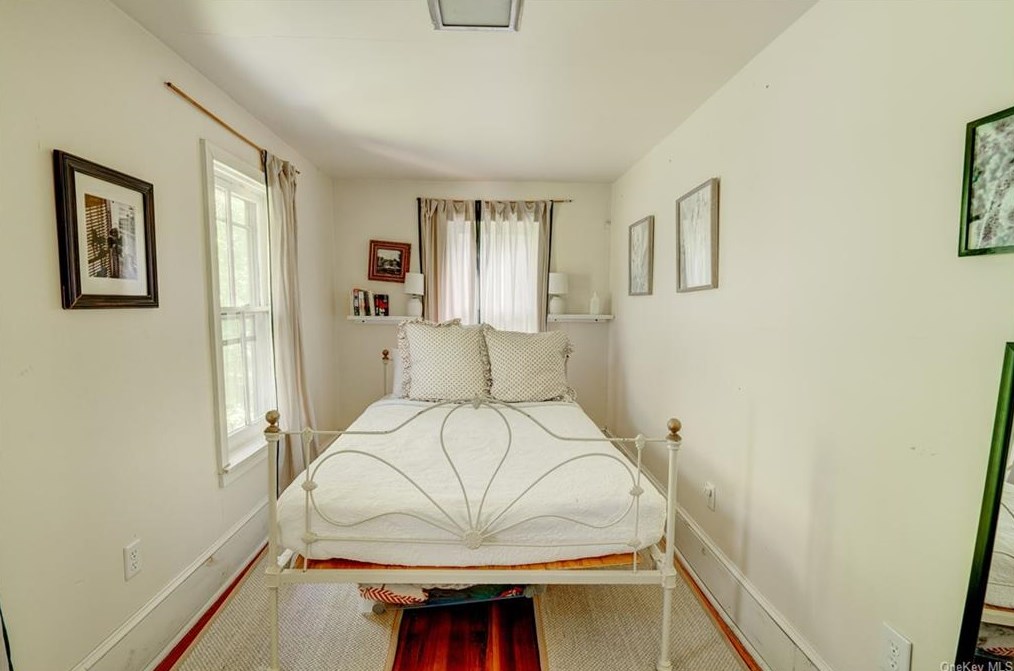 46 Taylor Rd, Jeffersonville NY  12748-5243 exterior