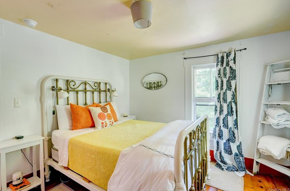 46 Taylor Rd, Jeffersonville NY  12748-5243 exterior