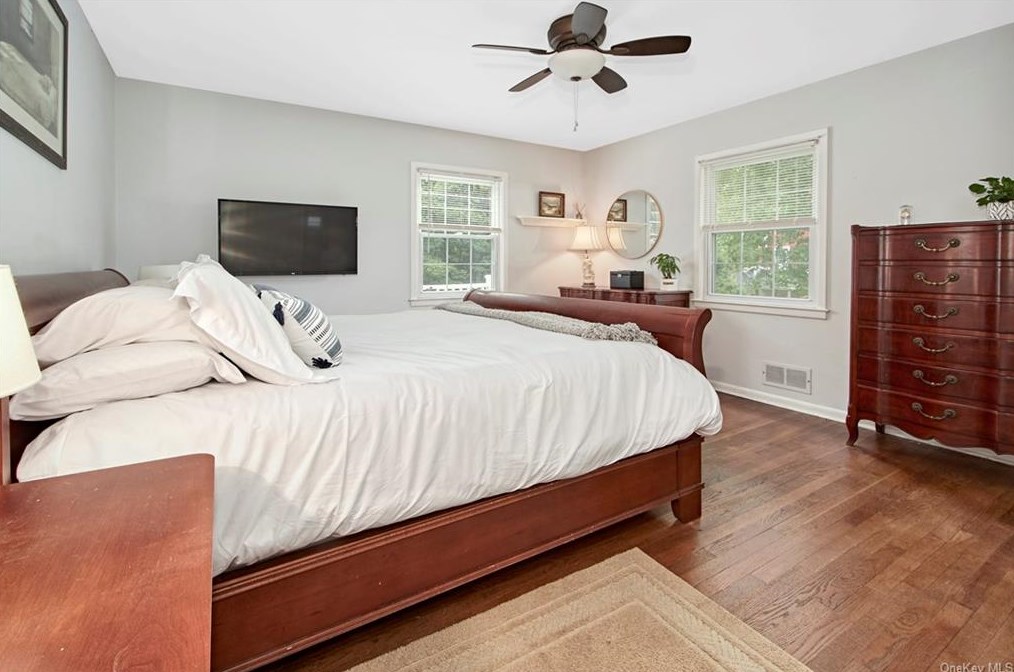 161 Osborn Rd, Rye NY  10580-1328 exterior