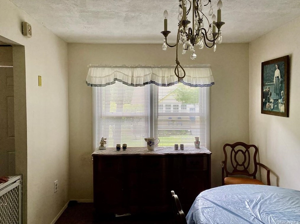 42 Aldow St, Wurtsboro NY  12790-5805 exterior