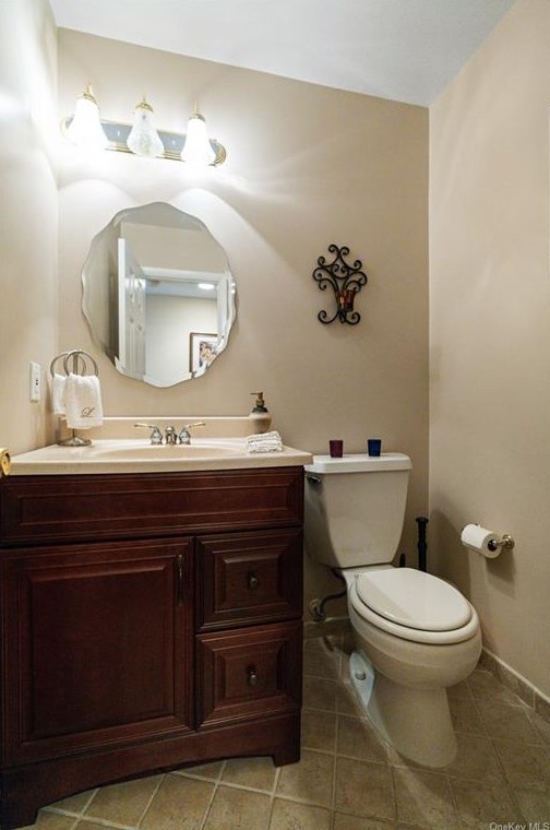 12 Guilford Cir, Goldens Bridge NY  10526-1127 exterior