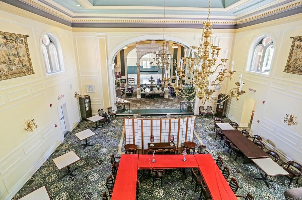 160 Fld Ln, Peekskill NY 10566-4865 exterior