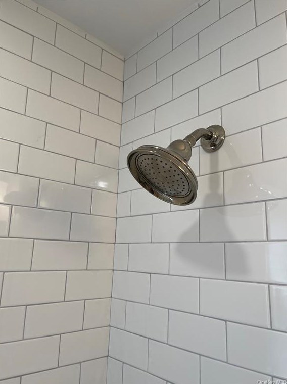 7445 Yellowstone Blvd, Flushing NY  11374-5445 exterior