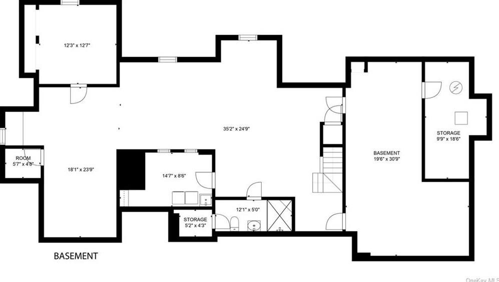 1 Hillside Rd, Rye NY  10580-2010 exterior