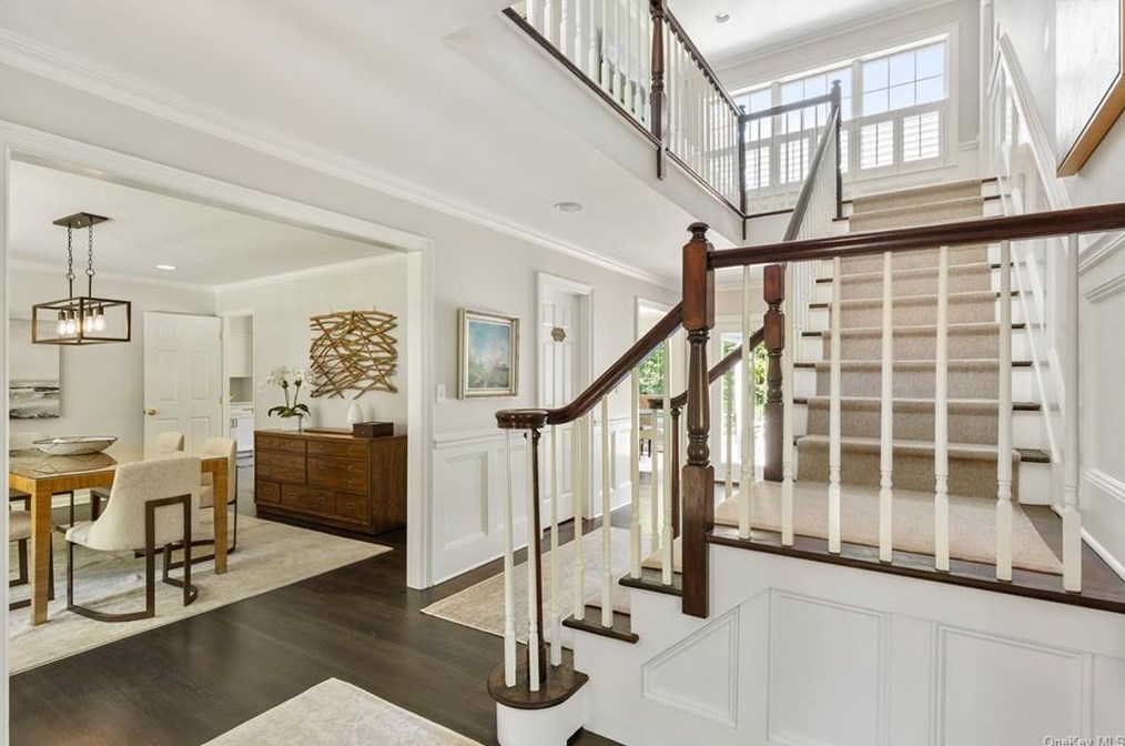 1 Hillside Rd, Rye NY  10580-2010 exterior