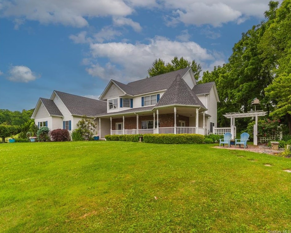 6 Breezeway Ln, Goshen NY  10924-6425 exterior