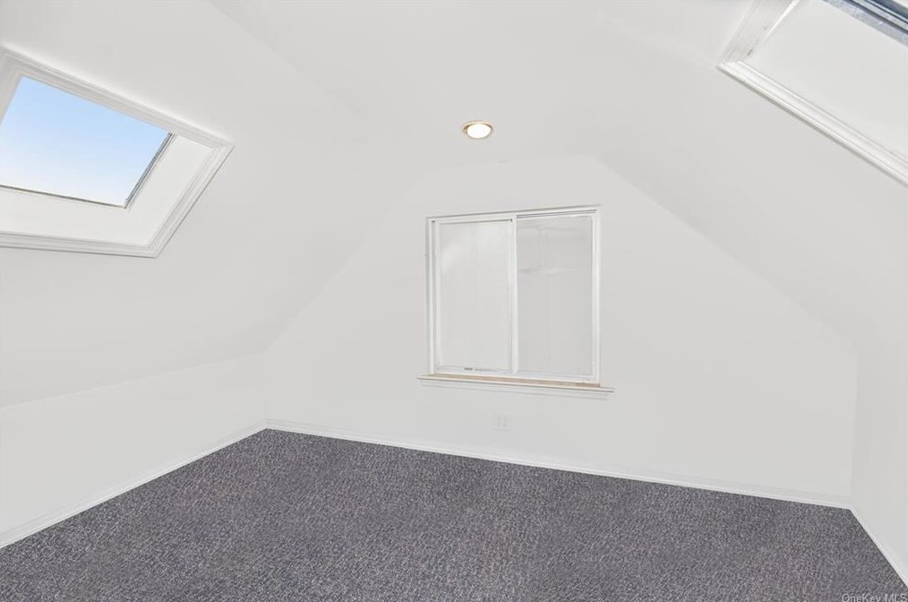 130 Lawton St, Yonkers NY  10705-4637 exterior