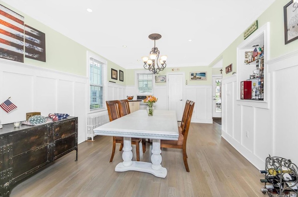 130 Lawton St, Yonkers NY  10705-4637 exterior