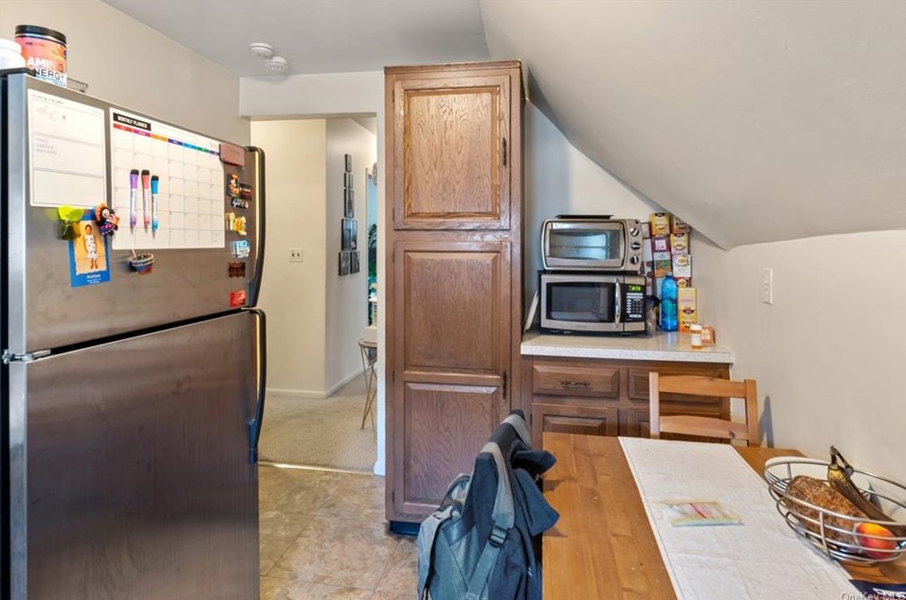 754 Palisade Ave, Yonkers NY 10703-1819 exterior