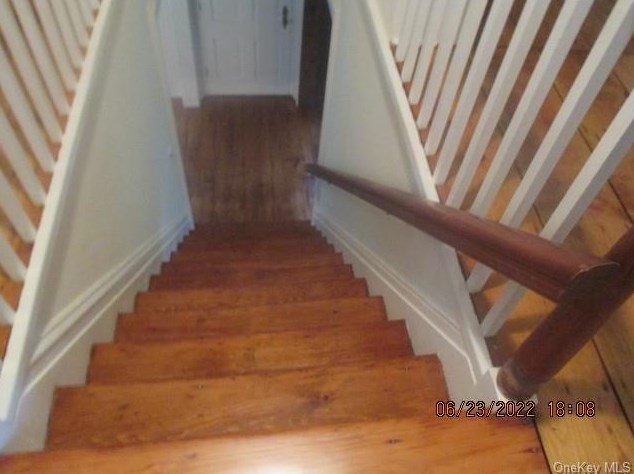 105 Lake Osiris Rd, Walden NY  12586-2601 exterior