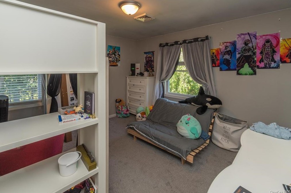 19 Circle Dr, Monroe NY  10950-3638 exterior