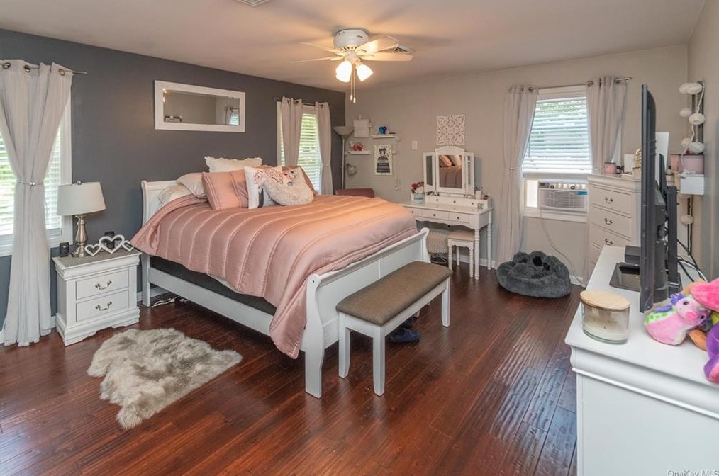 19 Circle Dr, Monroe NY  10950-3638 exterior