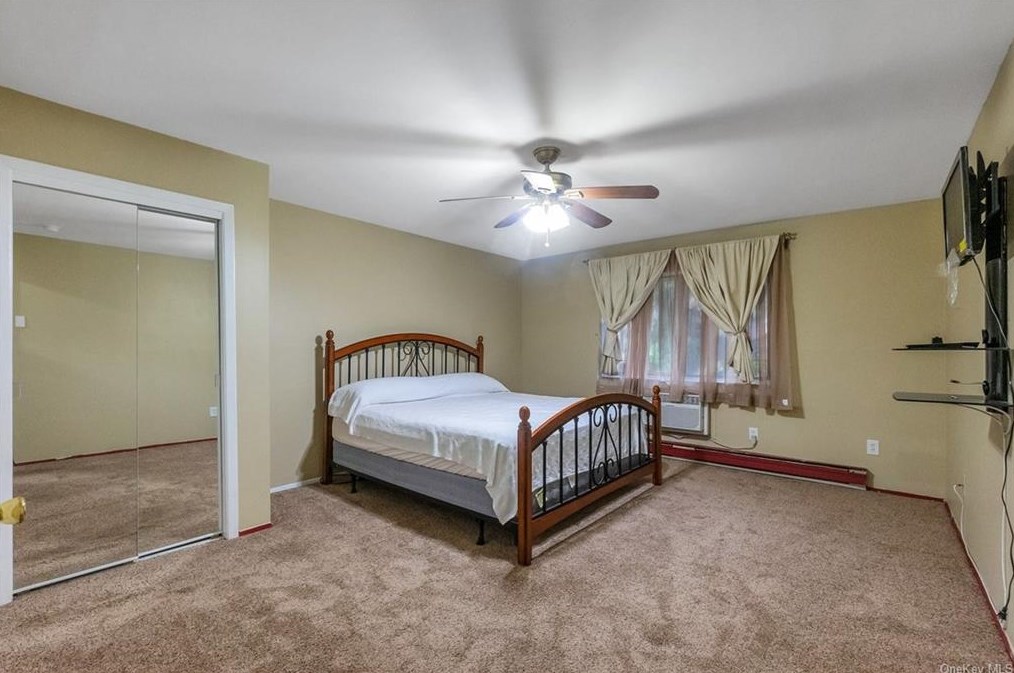 62 Richard Ct, Mount Ivy NY  10970-2308 exterior