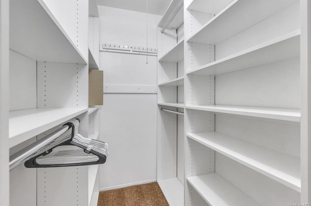 62 Richard Ct, Mount Ivy NY  10970-2308 exterior