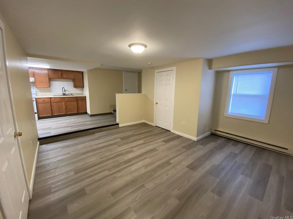 73 Main St, Beacon NY  12508-3327 exterior