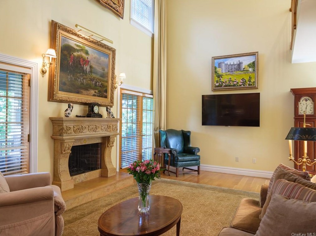 126 Durst Pl, Yonkers NY 10704-1840 exterior