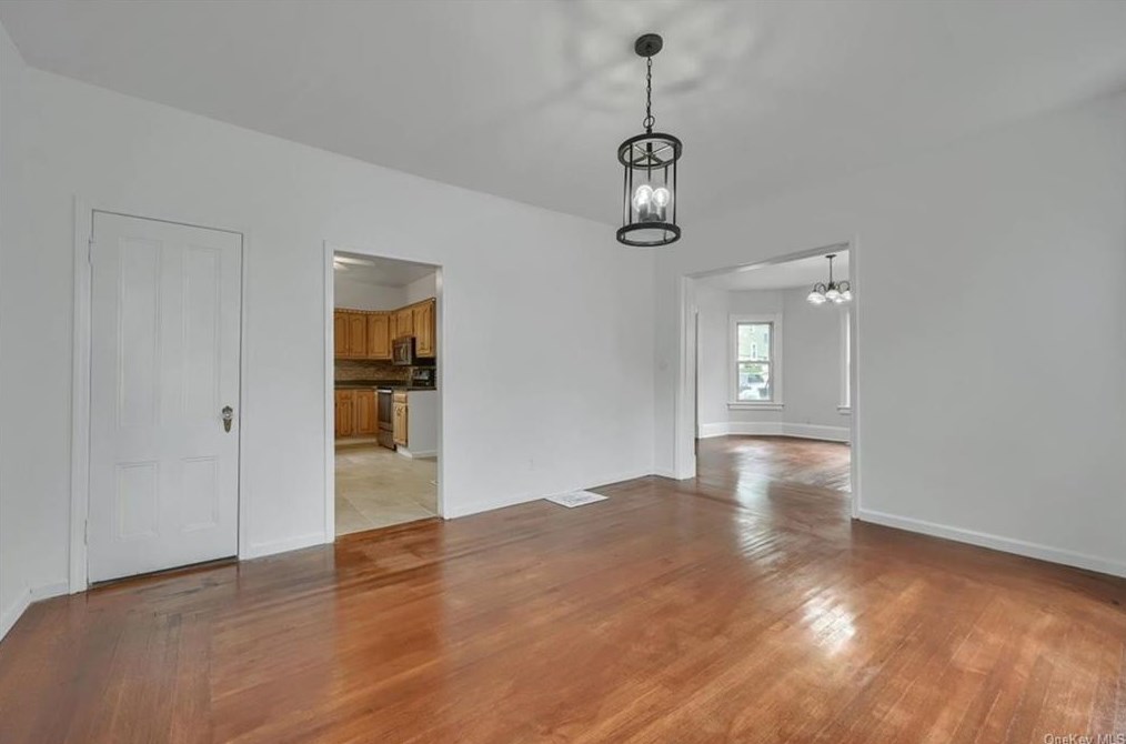 91 Walnut St, Walden NY  12586-1917 exterior