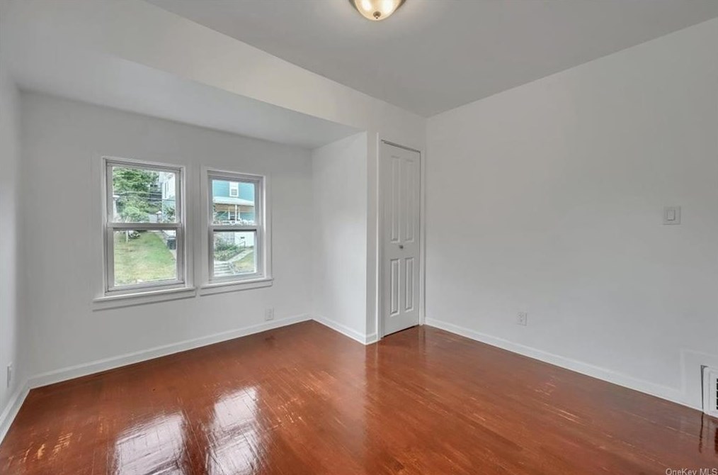 91 Walnut St, Walden NY  12586-1917 exterior