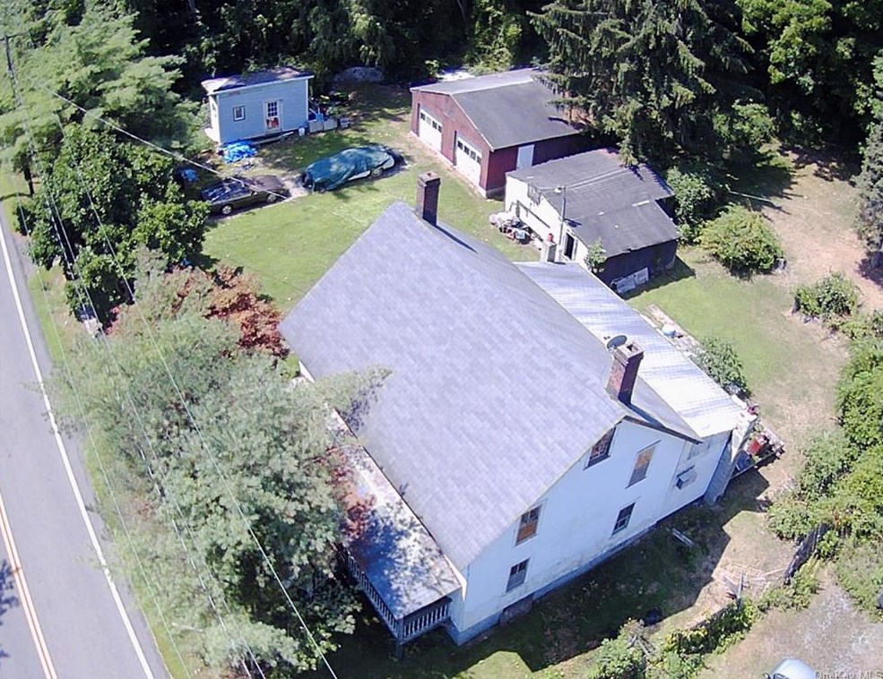 913 River Rd, Newburgh NY  12550-1185 exterior