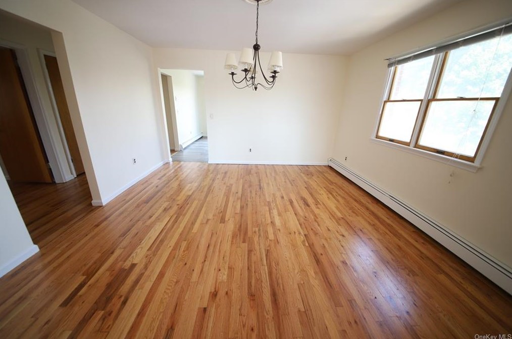 93 Halladay Ave, Yonkers NY  10701-5222 exterior