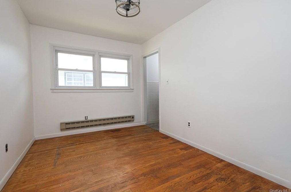 528 Smith St, Peekskill NY 10566-4512 exterior