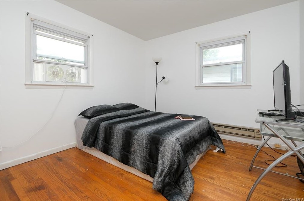 528 Smith St, Peekskill NY 10566-4512 exterior