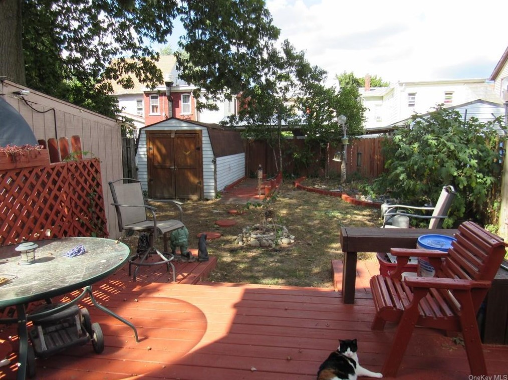 23 Pratt St, Haverstraw NY  10927-1126 exterior