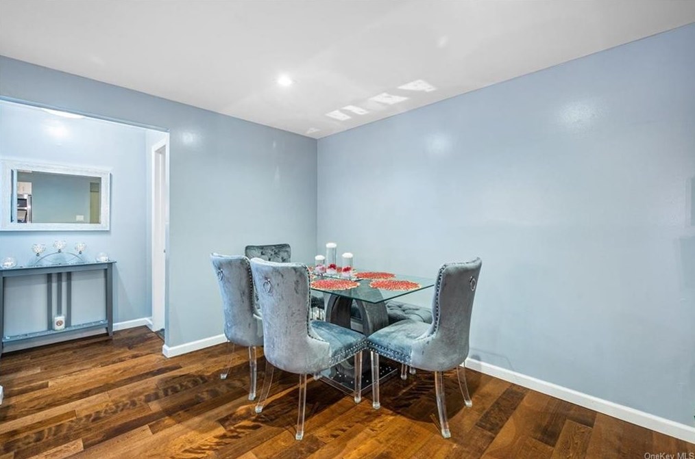 362 Skyline Dr, Mount Ivy NY  10970-2508 exterior