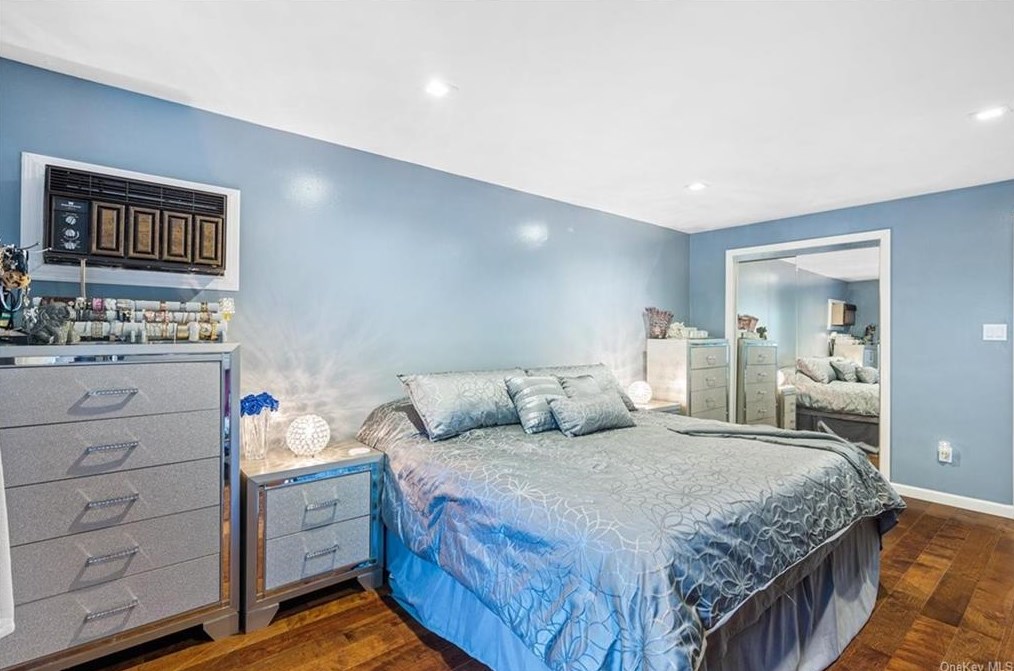 362 Skyline Dr, Mount Ivy NY  10970-2508 exterior