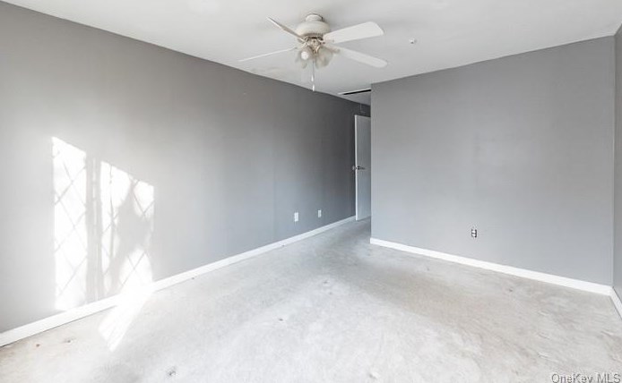 66 Birchwood Rd, Gordon Heights NY  11763-1231 exterior